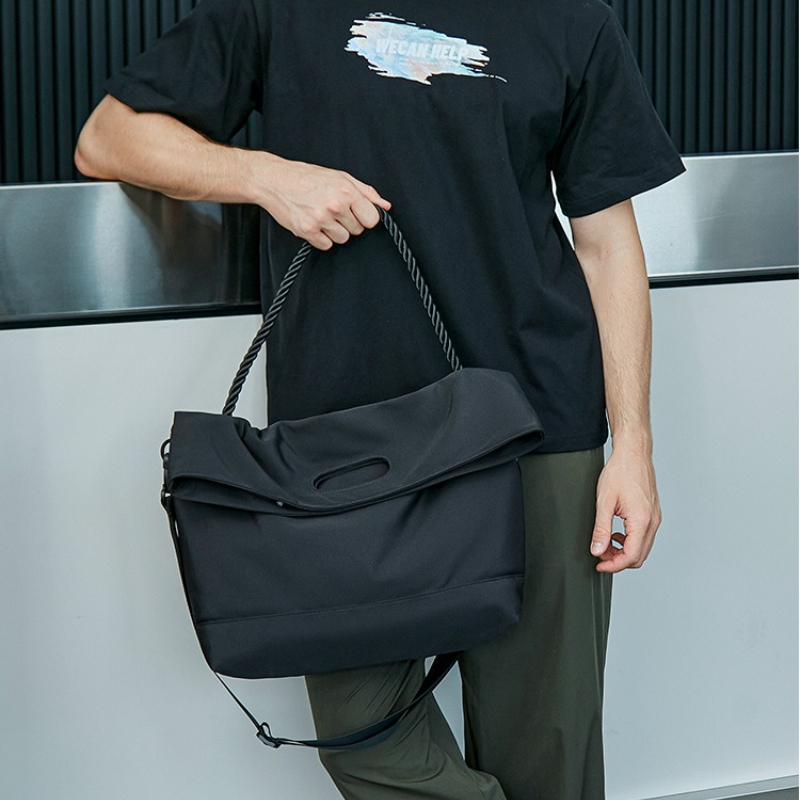 Borsa a Tracolla da Uomo alla  - Sack Race Bag recensione e prezzo