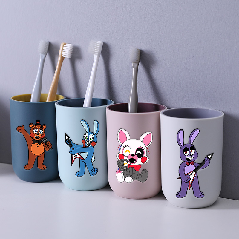 Tazza Portaspazzolino Five Nig - Party Games Girls Night recensione e prezzo