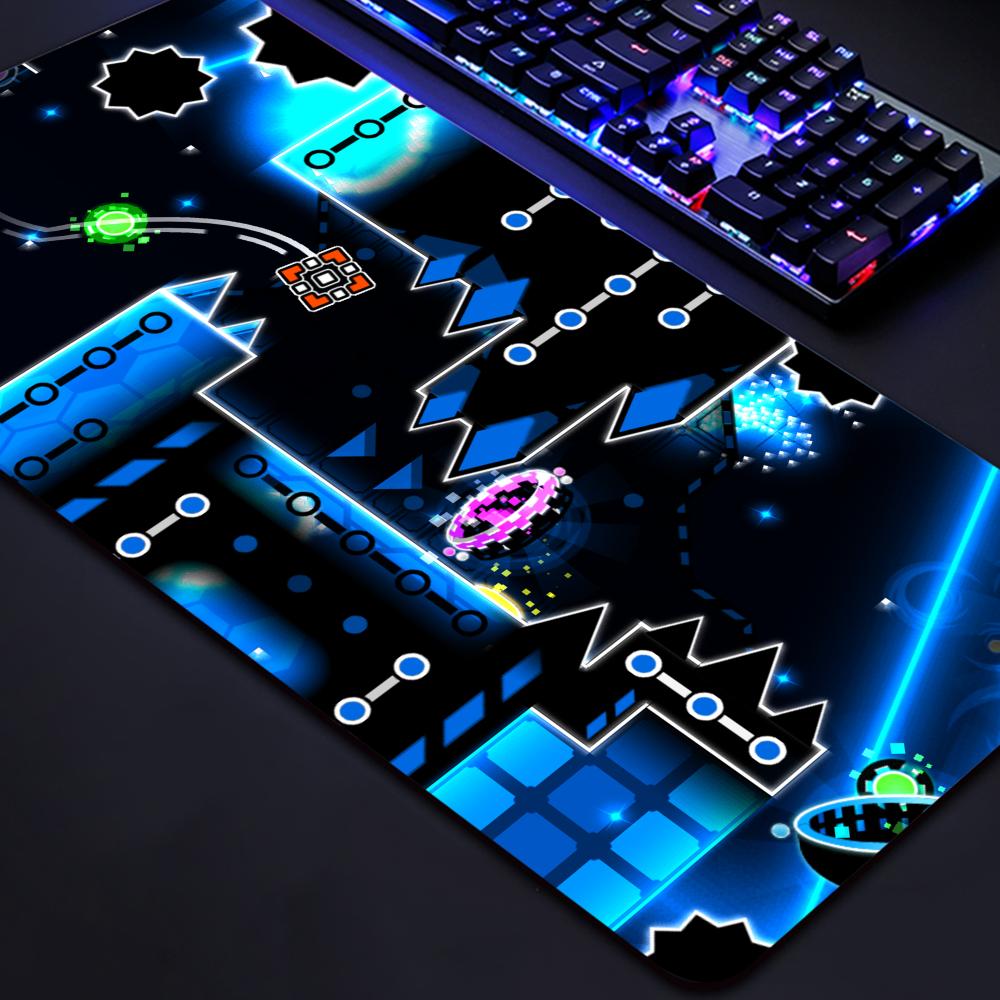 Mouse Pad Geometry Dash Gaming - Kubb Game Yard recensione e prezzo